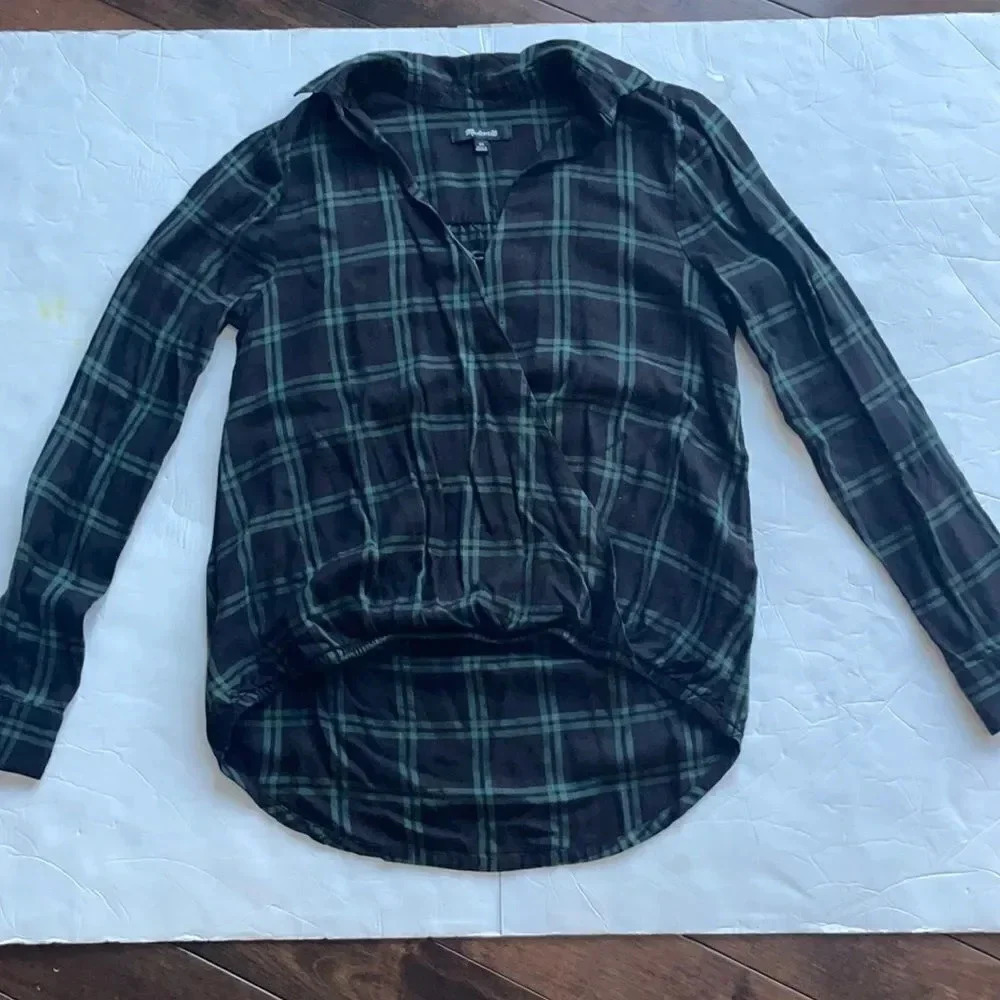 Madewell Wrap-Front Shirt in Palma Plaid Long sleeved Navy & green Size XS - Picture 4 of 11